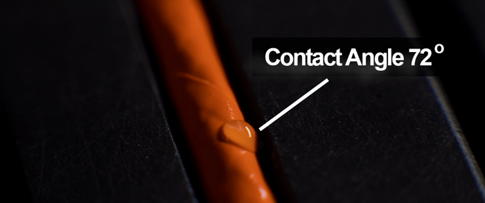 orange-wire-curved-surface-water-drop-contact-angle-72-degrees-1