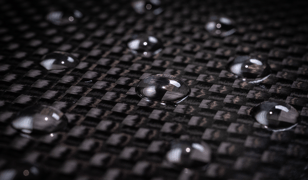 water droplet on composite 