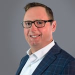 derrick-merrell-employee-headshot (1200px)